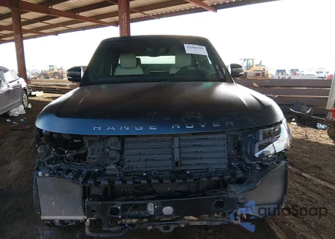 2021 Land Rover Range Rover P525 Westminster z USA, uszkodzony, nr VIN SALGS2SEXMA429507